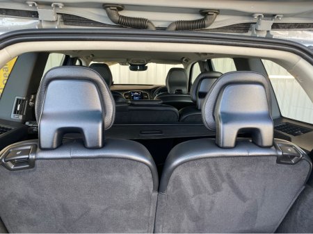 2023 Volvo XC90 2.0 T8 CORE 455BHP 5DR 7S €54,950 thumbnail