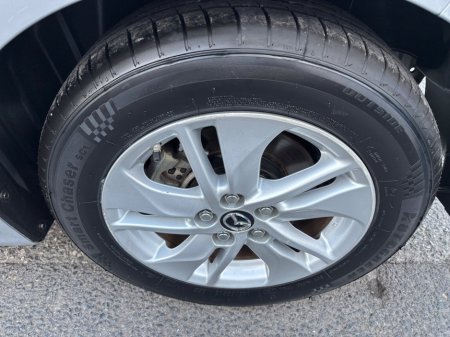 2023 Mazda Mazda2 - thumbnail 19