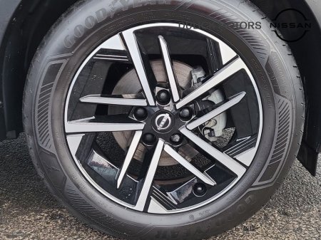 2025 Nissan Juke HYBRID 1.6 SV PREMIUM thumbnail