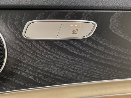 2020 Mercedes-Benz C Class - thumbnail 18