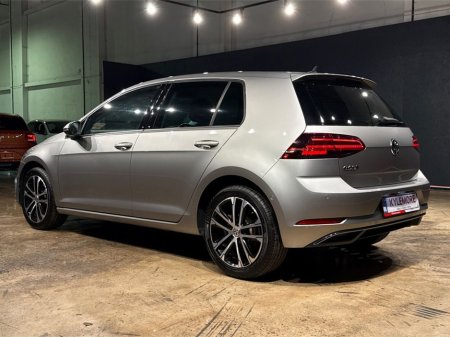2020 Volkswagen Golf COMFORT LINE MEISTER - UPGRADED FACTORY ALLOYS - CRUISE CONTROL - REVERSE CAMERA - DIGITAL DASH €21,950 thumbnail