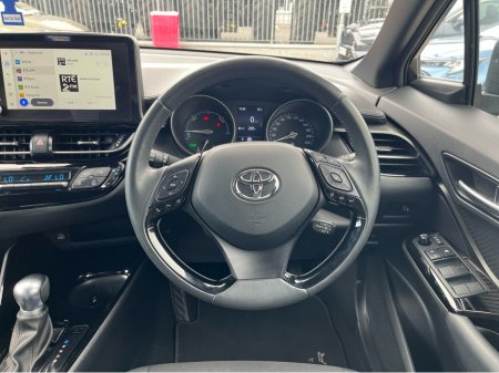 2023 Toyota C-HR - thumbnail 9