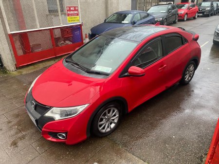 2015 Honda Civic 5DR 1.6 I-DTEC EXECUTIVE 4DR €9,995 thumbnail