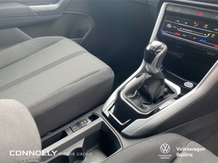 2026 Volkswagen T-Roc Commercial 2.0 TDI Edition 75 116bhp - €33,432 + VAT! €33,432 thumbnail