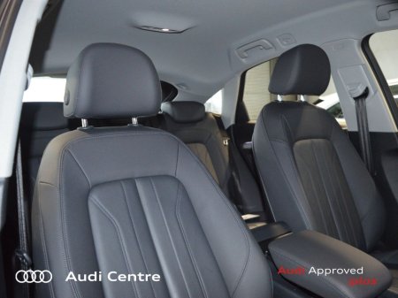 2023 Audi Q5 50 TFSI-e 299HP S tronic quattro SE €53,499 thumbnail