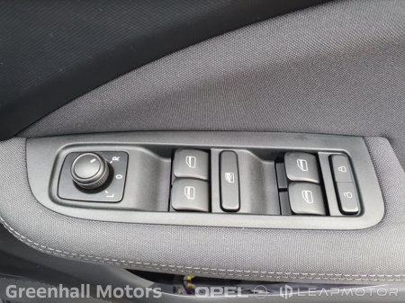 2026 Leapmotor T03 DESIGN BEV 265KM 38KWH €18,500 thumbnail