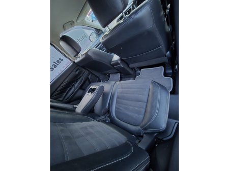 2017 Mitsubishi Outlander - thumbnail 12