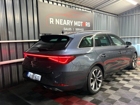 2021 SEAT Leon - view 4