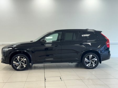 2022 Volvo XC90 T8 PHEV 455hp Plus (Dark Theme) €69,950