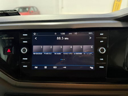 2018 Volkswagen Polo 1.0 TSI 65HP Trendline €14,990 thumbnail