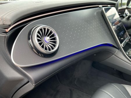 2025 Mercedes-Benz EQE - thumbnail 15