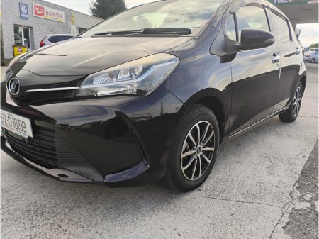2015 Toyota Vitz 2015 TOYOTA VITZ AUTOMATIC €9,650