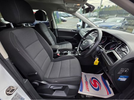 2017 Volkswagen Touran - thumbnail 3