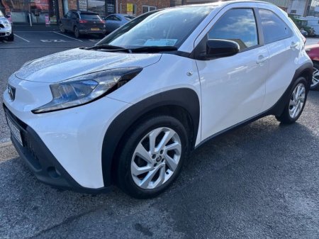 2022 Toyota Aygo - thumbnail 9