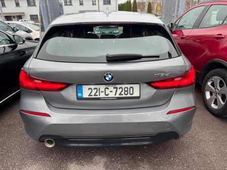 2022 BMW 1 Series - thumbnail 8