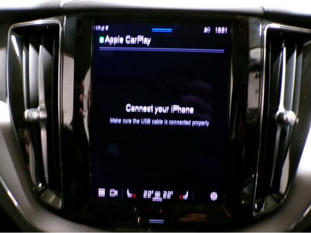 2023 Volvo XC60 *2023*ONLY 18,000 MILES*VOLVO XC60 RECHARGE 2.0 T6 350 PHEV AWD CORE BRIGHT EDITION*FULL VOLVO SERVICE HISTORY*PAN-SUNROOF*VOLVO ALLOY WHEELS*2 KEYS*FULL LEATHER HEATED SEATS*LANE PROTECTION*ACTIVE BR €47,900 thumbnail