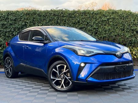 2019 Toyota C-HR 1.8 HYBRID // SERVICE HISTORY // TOP VIEW PARKING CAMERAS // DUAL ZONE CLIMATE CONTROL