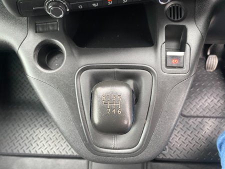 2023 Toyota Proace - thumbnail 21