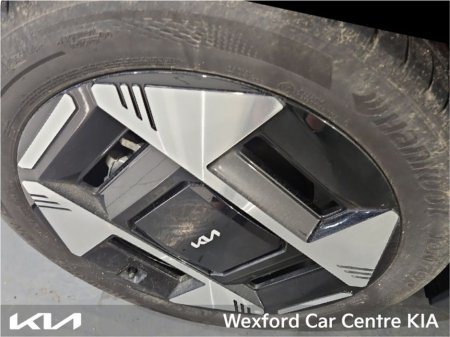 2025 Kia EV3 Earth 3 Long Range €39,895 thumbnail