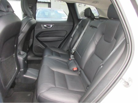 2023 Volvo XC60 T6 PHEV PLUS DARK AWD AUTO - PAN ROOF - FINANCE & SCRAPPAGE AVAILABLE €39,895 thumbnail