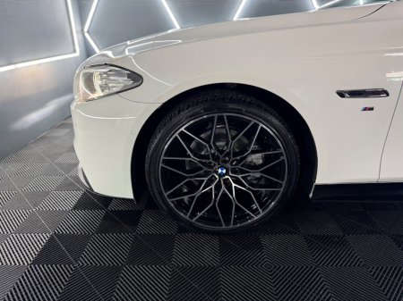 2016 BMW 5 Series - thumbnail 16