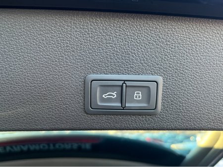 2018 Audi Q2 SPORT AUTOMATIC 1.0 PETROL //HIGH SPEC//LOW MILES//ADAPTIVE CRUISE CONTROL//REVRSE CAMERA//KEYLESS ENTRY//POWER TAILGATE// €20,950 thumbnail