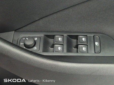 2026 Skoda Kamiq SELECTION 1.0TSI 115HP €31,450 thumbnail