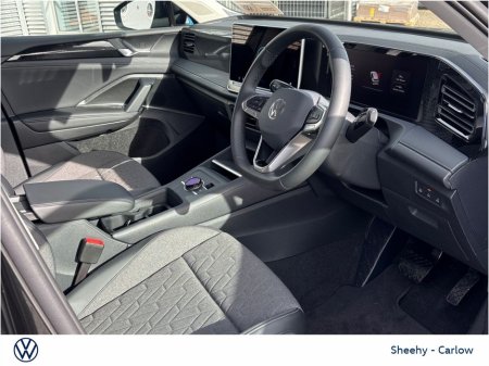 2026 Volkswagen Tiguan - thumbnail 8