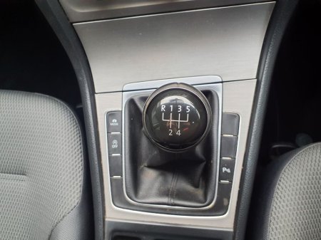 2015 Volkswagen Golf 1.6 TDI Match €8,950 thumbnail