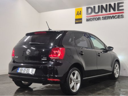 2016 Volkswagen Polo **HIGHLINE**AUTO**LEATHER/ALCANTARA SEATS**HEATED SEATS**ANDROID/APPLE MEDIA RADIO**DISTRONIC CRUISE CONTROL**LED HEADLAMPS**CLIMATE CONTROL**REVERSE CAMERA**AUTO LIGHTS**FOLDING MIRRORS**PADEL SHIFT* €13,899 thumbnail