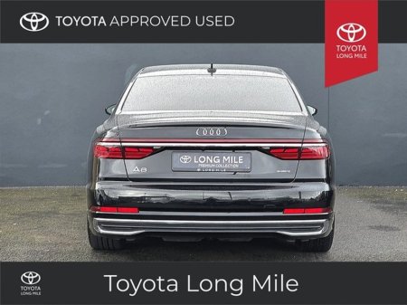 2024 Audi A8 - thumbnail 4