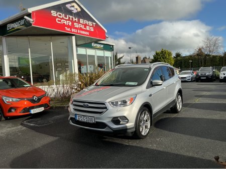 2017 Ford Kuga - thumbnail 1