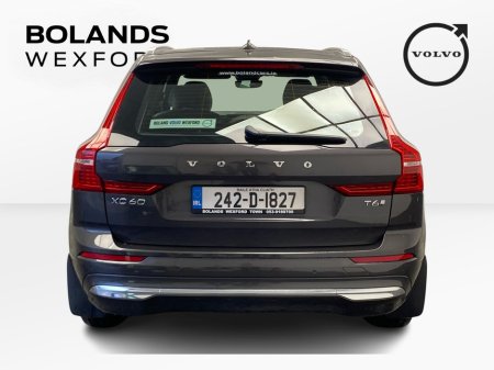 2024 Volvo XC60 - thumbnail 12