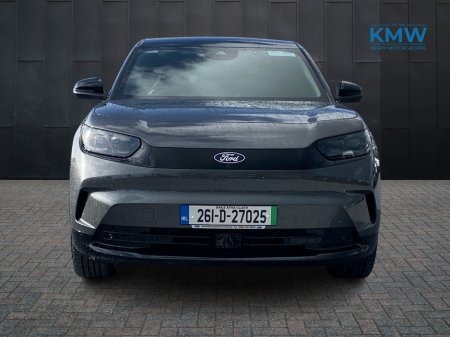 2026 Ford Capri - thumbnail 2