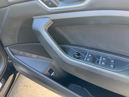 2022 Audi e-tron - thumbnail 19