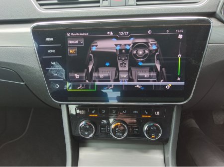 2021 Skoda Superb - thumbnail 18