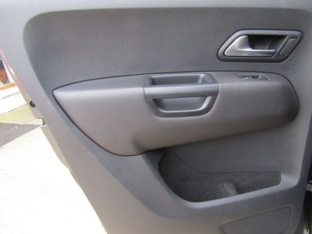 2017 Volkswagen Amarok - thumbnail 26