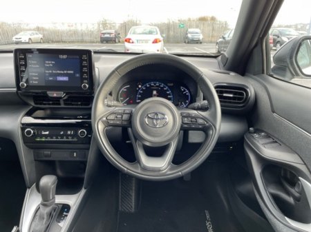 2022 Toyota Yaris Cross LunaSport - BiTone - 1.5 Hybrid - Automatic - 1 Owner &ndash; Full TOYOTA Service History // Remote Central Locking // Front Electric Windows // Rear Electric Windows // Electric Mirrors // Apple Carp €26,899 thumbnail