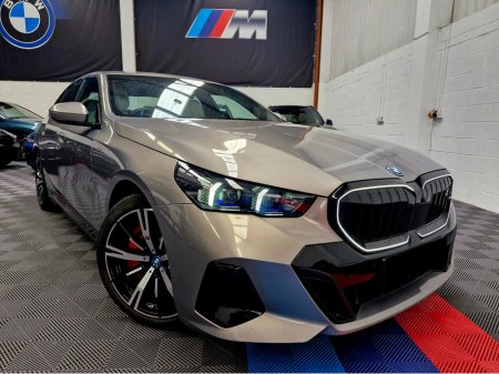 2025 BMW i5 - thumbnail 1