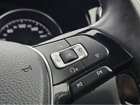 2014 Volkswagen Golf - thumbnail 16