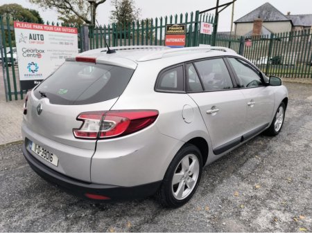 2011 Renault Grand Megane 1.5 DCI TOM 9 TOMTOM ED 90 5DR €3,250 thumbnail