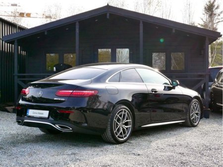 2021 Mercedes-Benz E Class - thumbnail 6