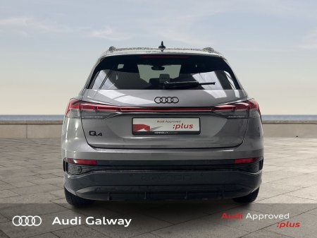 2024 Audi Q4 e-tron €415 p/m - Q4 E-TRON BLACK EDITION 45 €45,750 thumbnail