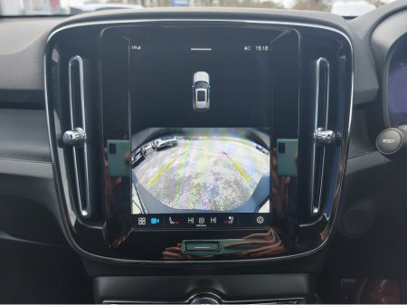 2024 Volvo XC40 - thumbnail 23