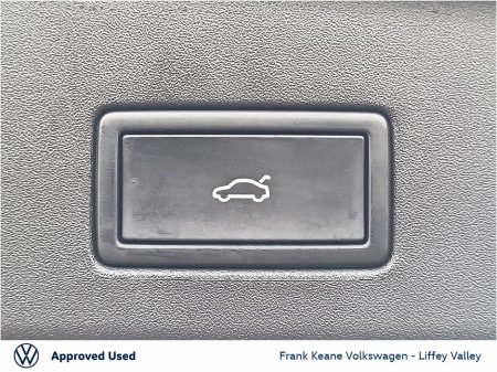 2025 Volkswagen ID.4 - thumbnail 18