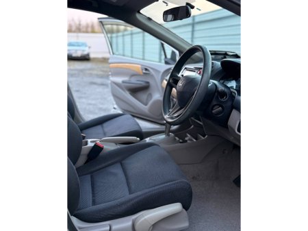 2009 Honda Insight - thumbnail 30