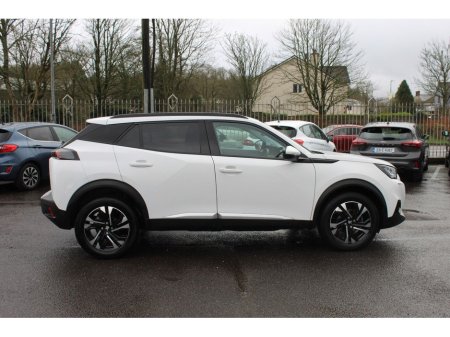 2021 Peugeot 2008 1.2 Puretech 100bhp Allure €18,950 thumbnail