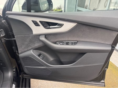 2023 Audi Q7 - thumbnail 12