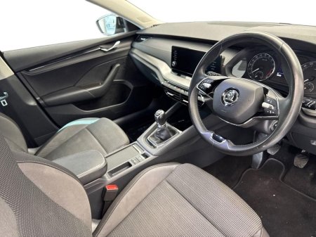 2024 Skoda Octavia - thumbnail 6