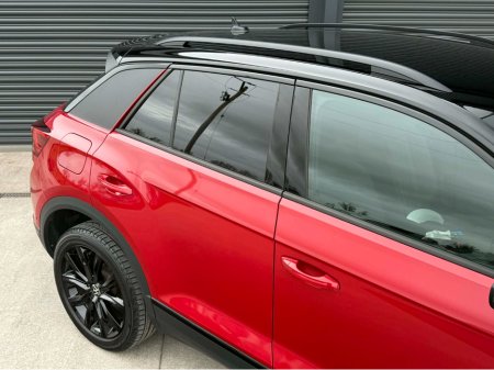 2024 Volkswagen T-Roc - thumbnail 7